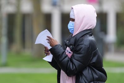 What is meningitis B and why are young people at risk?