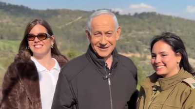 Netanyahu's Proof of Life Video on X Fake? Ring Glitch Sparks Global Alarm Over Authenticity