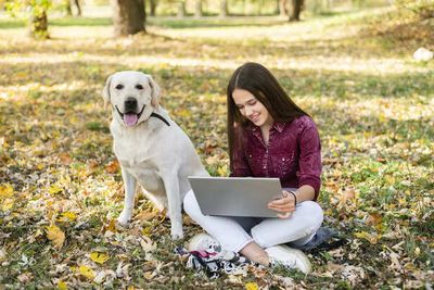 The Rise Of Pet-Friendly Workspaces: Balancing Career And Companion