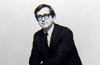 The Ipcress File author Len Deighton dies aged 97