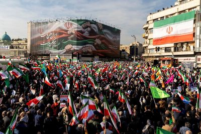 Iranian regime likely to remain in power despite two weeks of attacks, US intelligence suggests