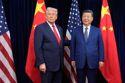 Trump seeks to delay key China visit