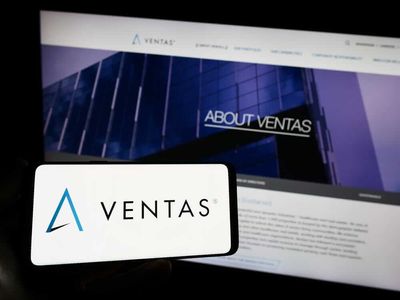 Is Ventas Stock Outperforming the Nasdaq?