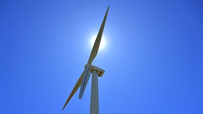 Renewable energy project may help blow down power bills