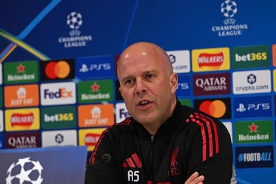 Arne Slot offers triple Liverpool injury update as Alexander Isak nears return