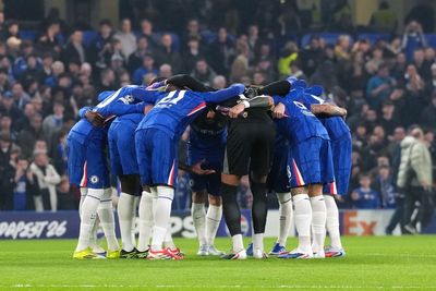 Chelsea modify pre-match huddle to not include the ball after weekend drama