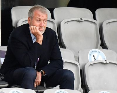 UK prepares to sue Abramovich over £2.4bn proceeds of Chelsea FC sale