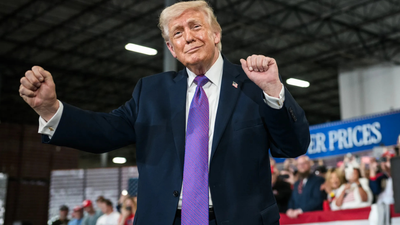 Trump Launches Bitter Jabs At Obama And Starmer As Irish Leader Sits Through Tense White House Moment