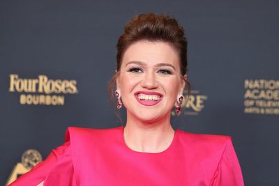 Kelly Clarkson reveals she was denied American Idol prize car given to other winners