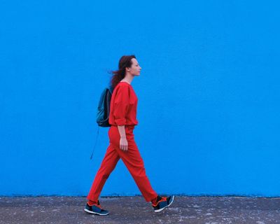 How you walk reveals to others how you are feeling, researchers say