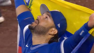 Eugenio Suárez Emotionally Explains Why Team Venezuela Is So Special After WBC Win