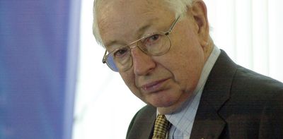 Sir Anthony Mason, a jurist who shaped Australia, dies at 100