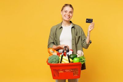 How to Use Store Credit Cycles to Your Advantage