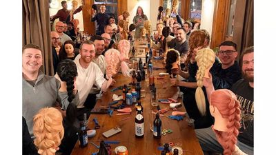 ‘Pints & Ponytails’: London dads gather in pub to learn how to braid their daughters’ hair