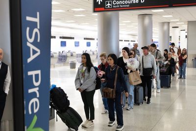 US airports could be forced to shut down if TSA issues persist