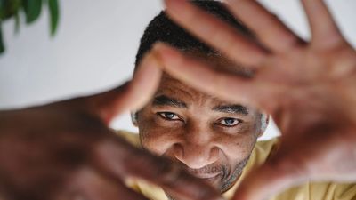 I'm an Investment Expert: These 5 Steps Can Help You Keep Your Head When Market Volatility Causes Others to Lose Theirs