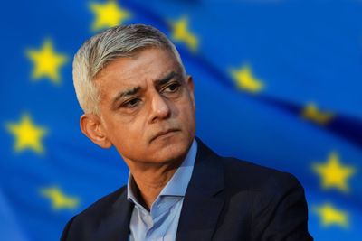 Britain should rejoin EU, says Sadiq Khan sparking new 'Brexit wars' row