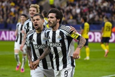 Newcastle lining up shock reunion if midfield transfers go ahead this summer: report