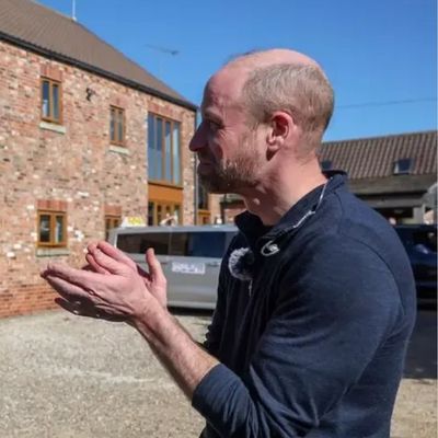 Prince William's "Humble" Appearance Echoes Princess Diana and Shows the "Type of King He's Going to Be," Says Royal Expert