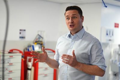 Health Secretary to visit Kent vaccination centre after meningitis outbreak