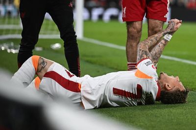 Galatasaray confirm Noa Lang will undergo surgery as Victor Osimhen suffers fracture