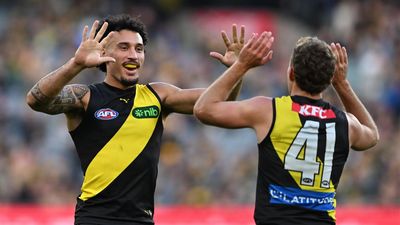 Tigers back Lefau, Dockers name debutant