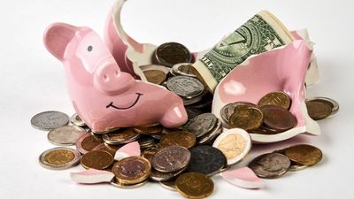 Most Retirees Have No Plan If Savings Run Out: What You Should Do Now