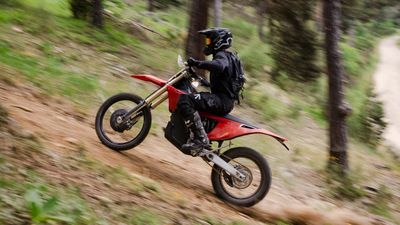 EV Motorcycle Company Makes Even More History Amid FIM EnduroGP Rules Shakeup