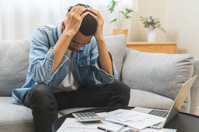 Quiet Quitting Your Debt: A Risky 2026 Trend