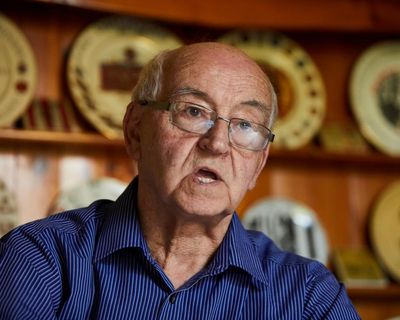 Harry Barnes obituary