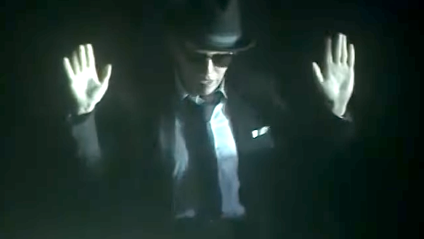 A suspect dressed as a ’70s comedy icon is accused of murdering an elderly millionaire in California