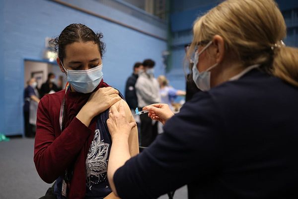 Deadly meningitis is spreading in the UK. Could an outbreak happen in the US?