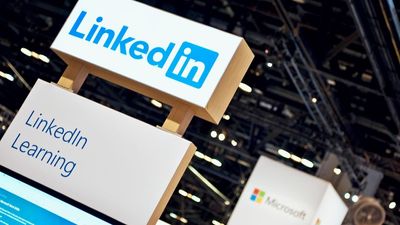This new translation tool turns your real thoughts into "LinkedIn Speak" — and it’s as cursed as you’d imagine