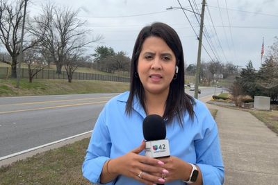 Spanish-language reporter in Tennessee is released from immigration detention on bond