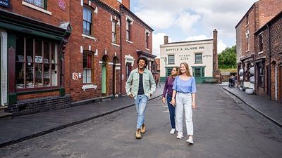 Peaky Blinders fan? Here are all the places you should be visiting in the UK