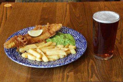 Wetherspoons warns rising costs will shrink profits