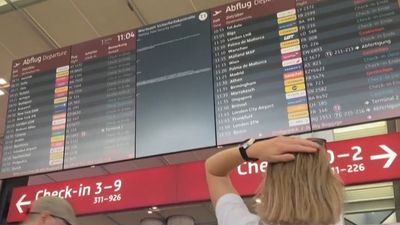 TSA Sick Calls Surge Amid Government Shutdown, Putting US Airports at Risk of Closure