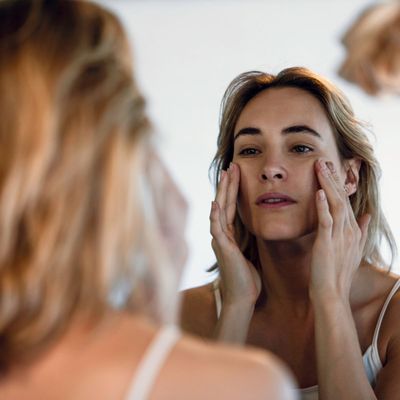 According To A Skin Expert These Are The Early Ageing Signs No One Warns You About