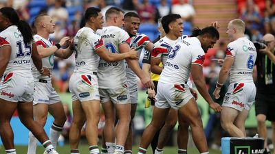 Ford, Boyd dazzle as Warriors keep dream start rolling