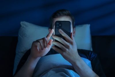 The Phone Settings That Could Instantly Improve Your Sleep Tonight