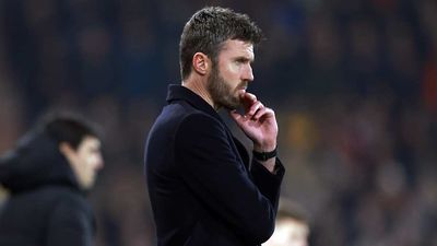 Man Utd Sent Strong Warning Over ‘Disrespectful’ Midfielder Interest