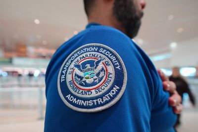 Trump will deploy ICE agents into airports Monday unless DHS funding bill is passed: ‘Security like no one has ever seen’
