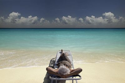 Retiring Near the Coast? What Waterfront Living Really Costs After 60