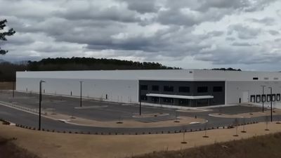 ICE Mega Detention Centres Plan Explodes — Are Secret Infrastructure Sites Expanding Fast?