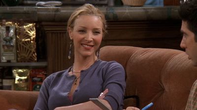 Friends' Lisa Kudrow Shared Her (Updated) Take On Whether Ross And Rachel Were On A Break: 'I've Switched!'