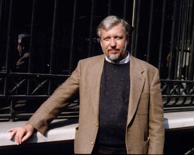 Dan Simmons obituary