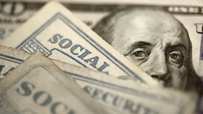 3 Famous People Who Collect Social Security