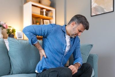 That Back Pain Might Be Something Serious—These Warning Signs Shouldn’t Be Ignored