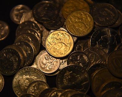 ‘Like battery hens’: ATO’s outsourced debt collectors face much worse conditions than those in public service, former staff say