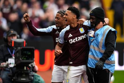 Aston Villa 2-0 West Ham: Relegation fears worsen for Hammers as Ollie Watkins sends England reminder